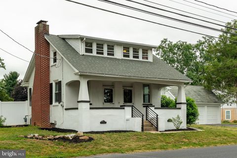 Photo of 379 E ROSEVILLE RD, LANCASTER, PA 17601 (MLS # PALA2036910)