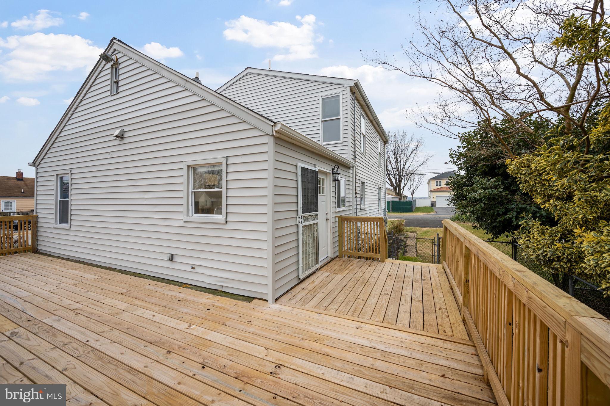 ESSEX - Residential