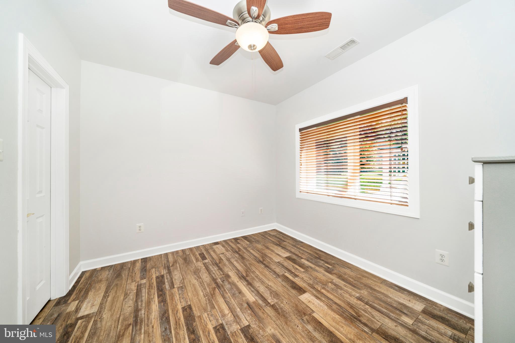 EMERSON - Residential
