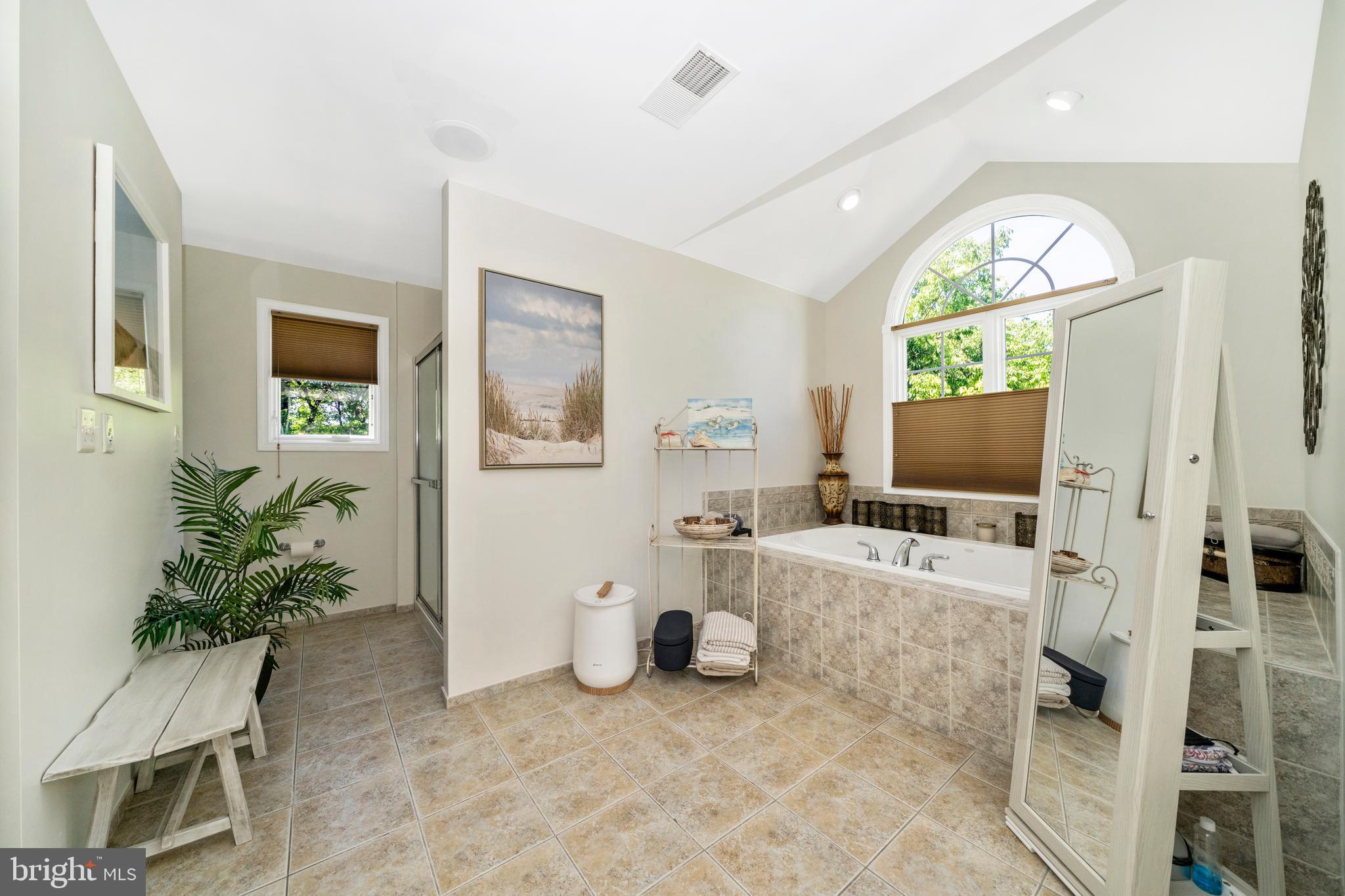 EMERSON - Residential