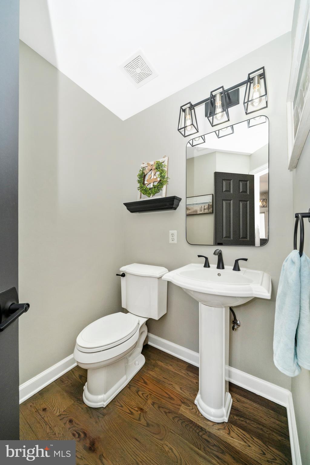 EMERSON - Residential