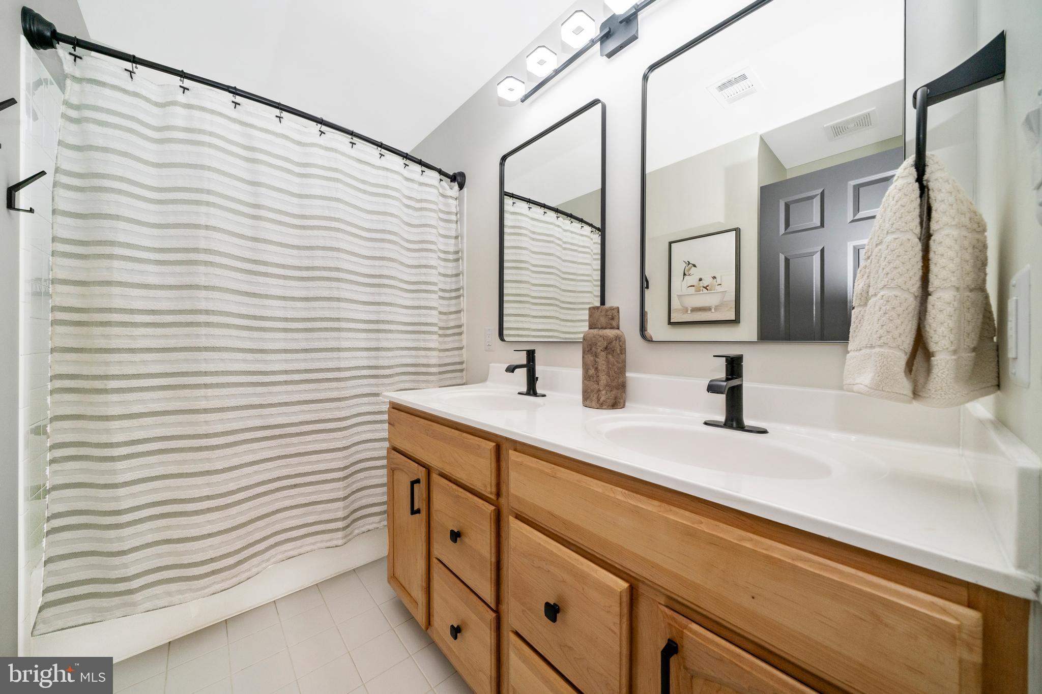 EMERSON - Residential