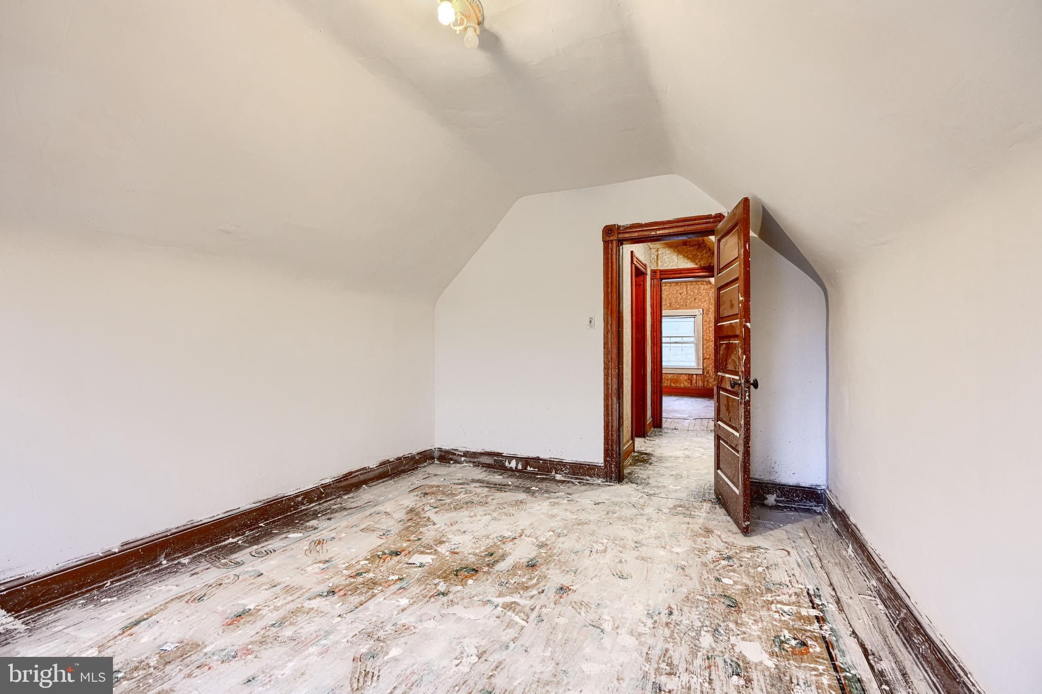 FRANKFORD - Residential