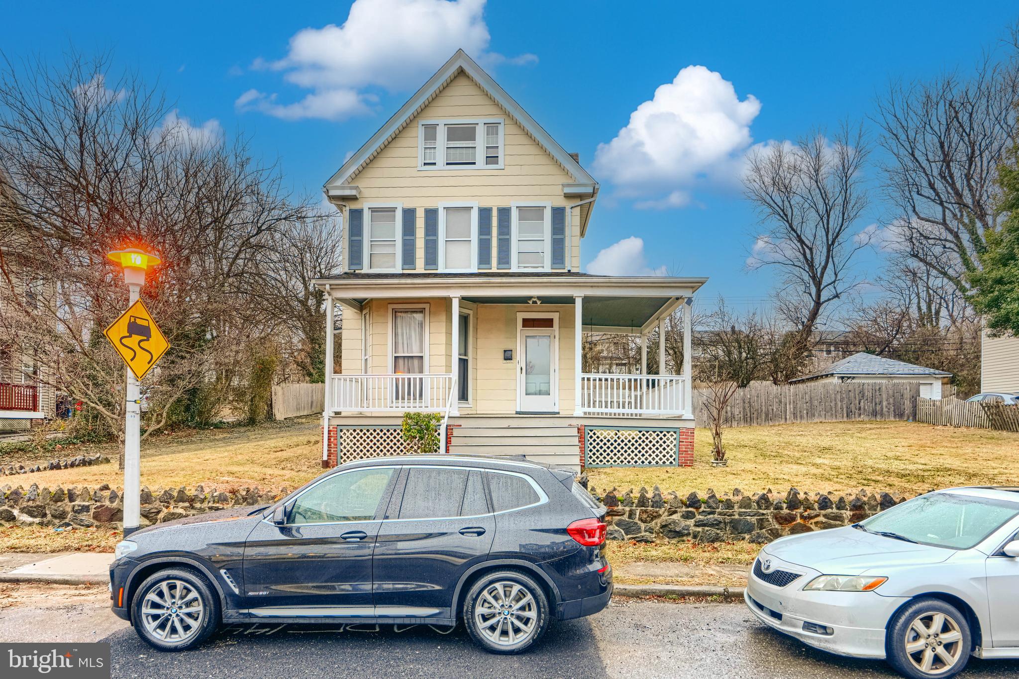 FRANKFORD - Residential