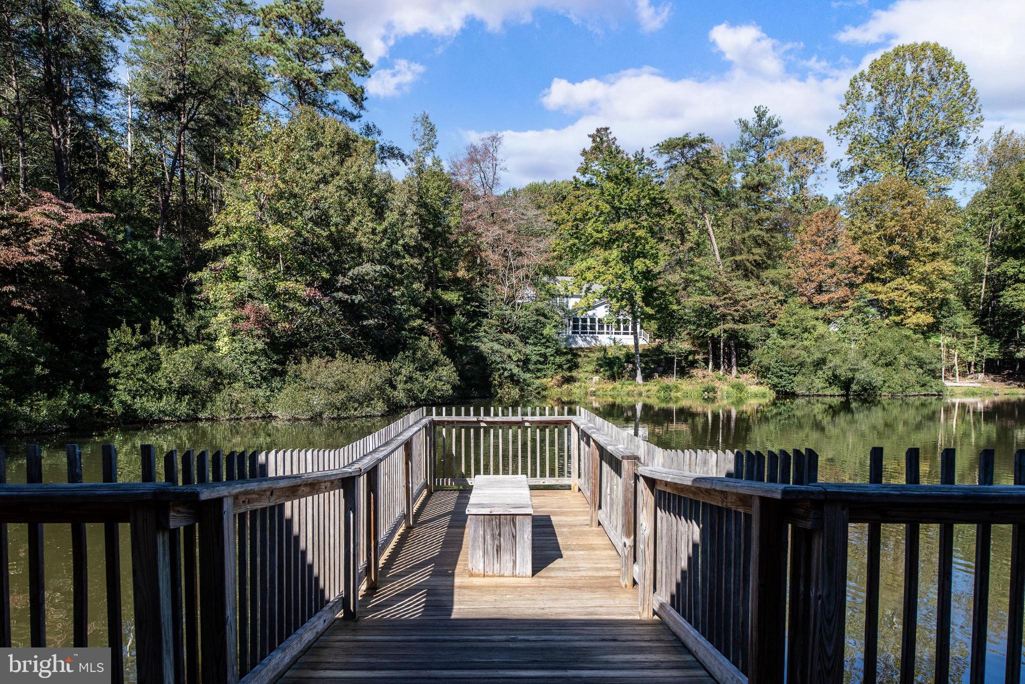 PRESIDENTIAL LAKES - Residential