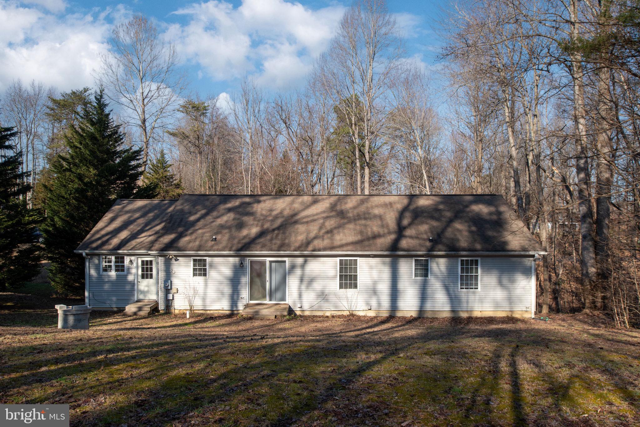 PRESIDENTIAL LAKES - Residential