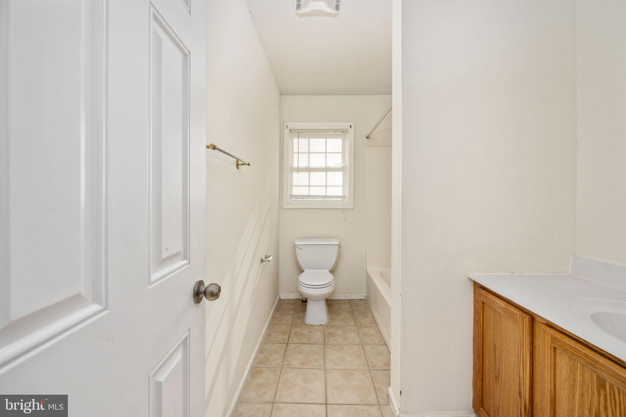 PRESIDENTIAL LAKES - Residential