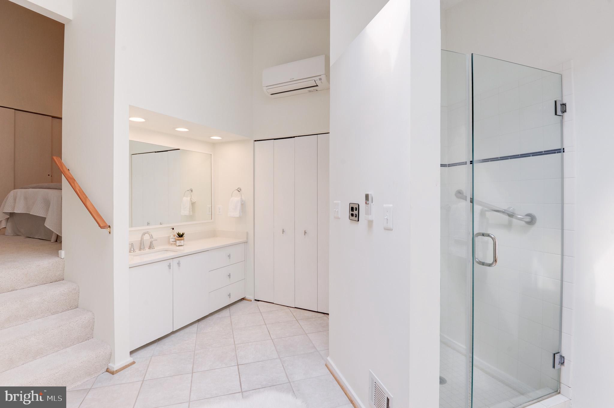 HUNTER VALLEY ESTATES - Residential