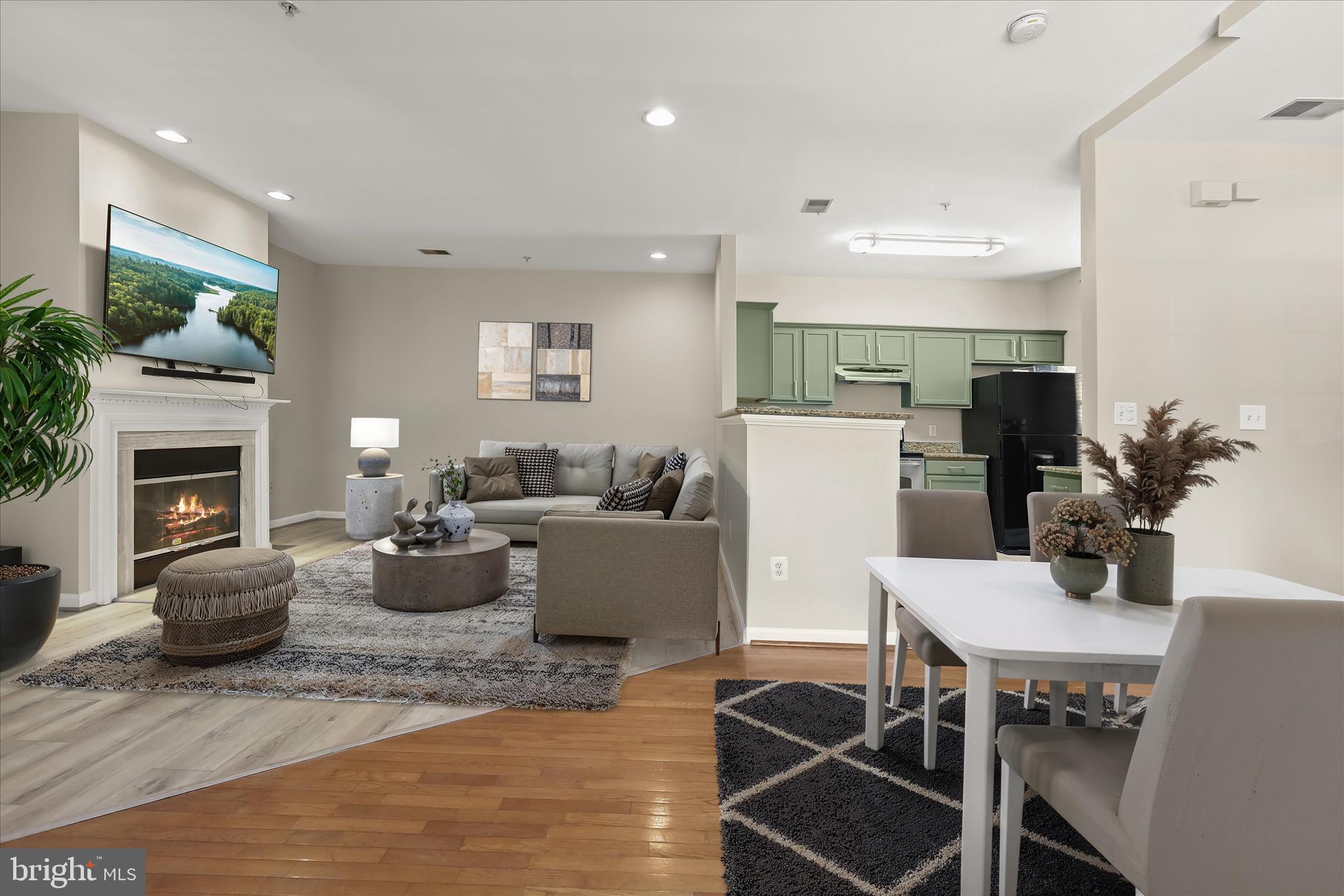 14705 HAMPSHIRE HALL COURT 203