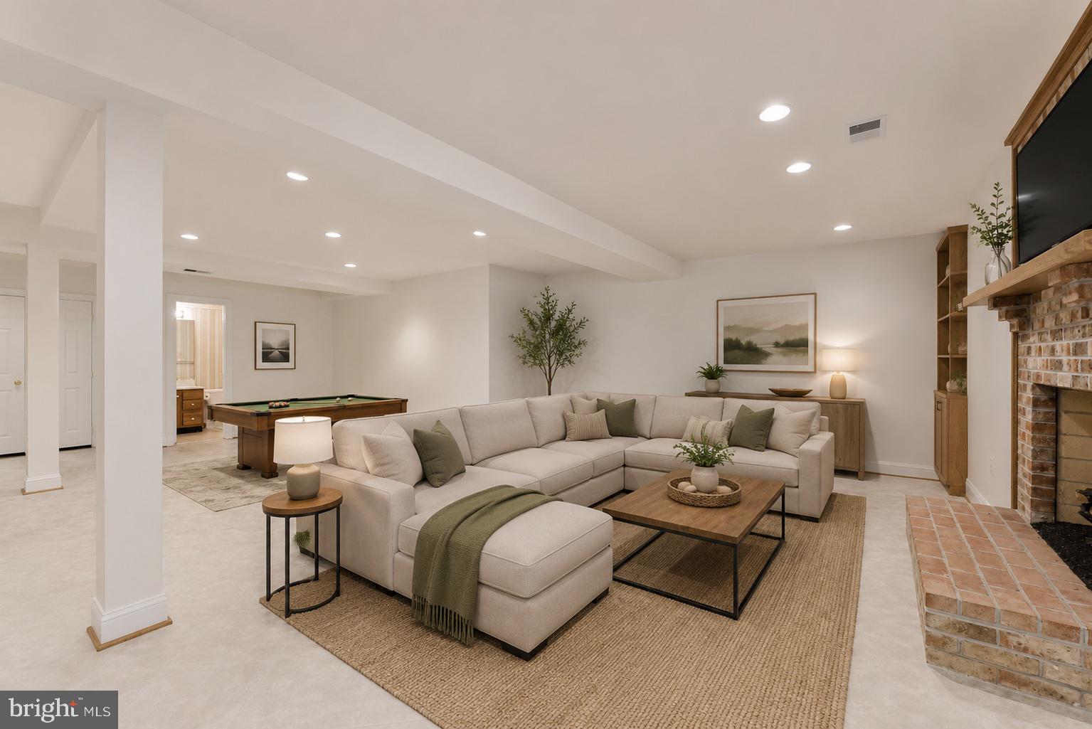 10527 MEREWORTH LANE