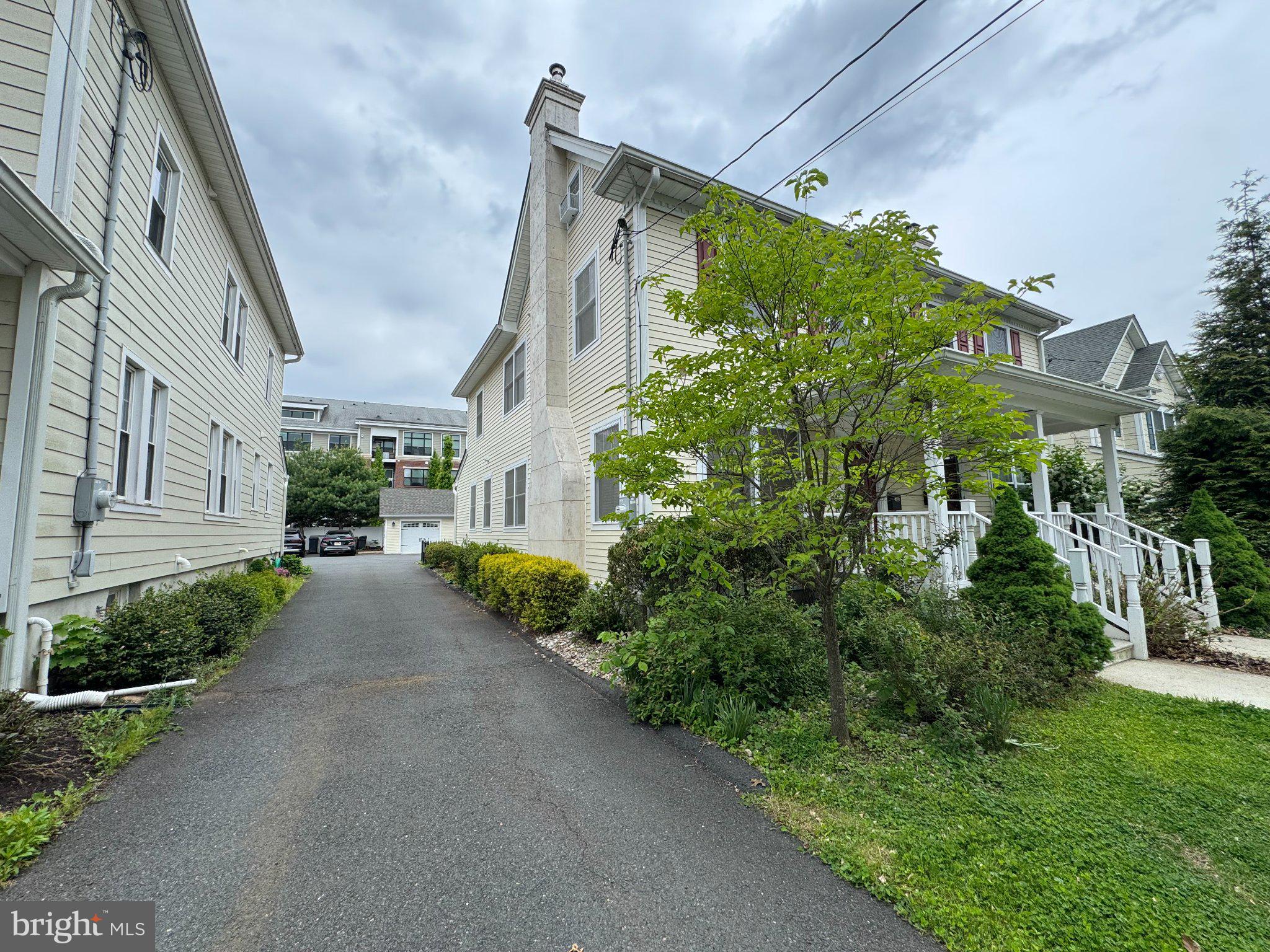 16 HARRIS ROAD