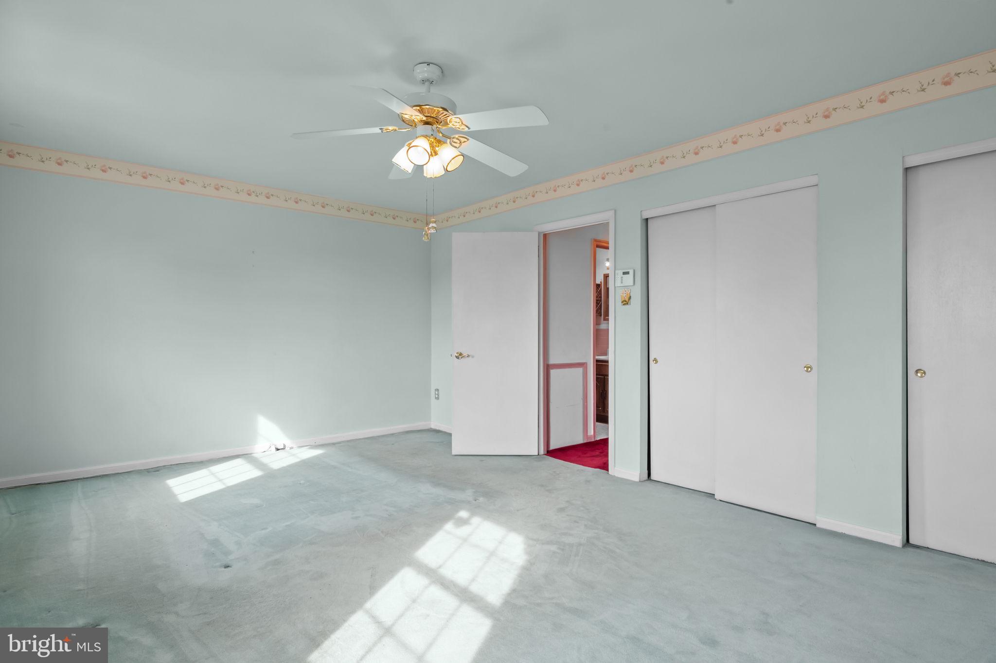 WALTON PARK - Residential