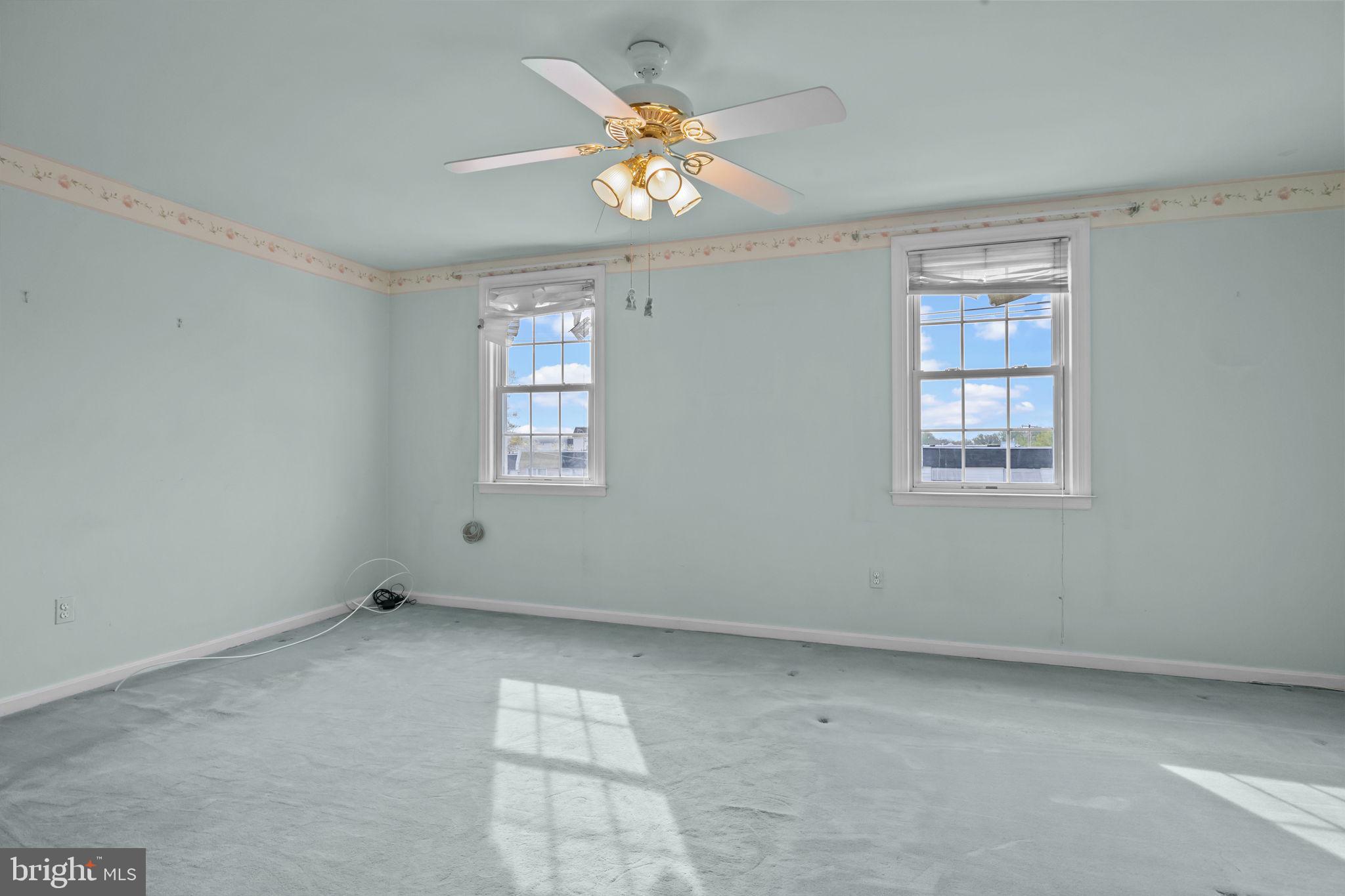 WALTON PARK - Residential