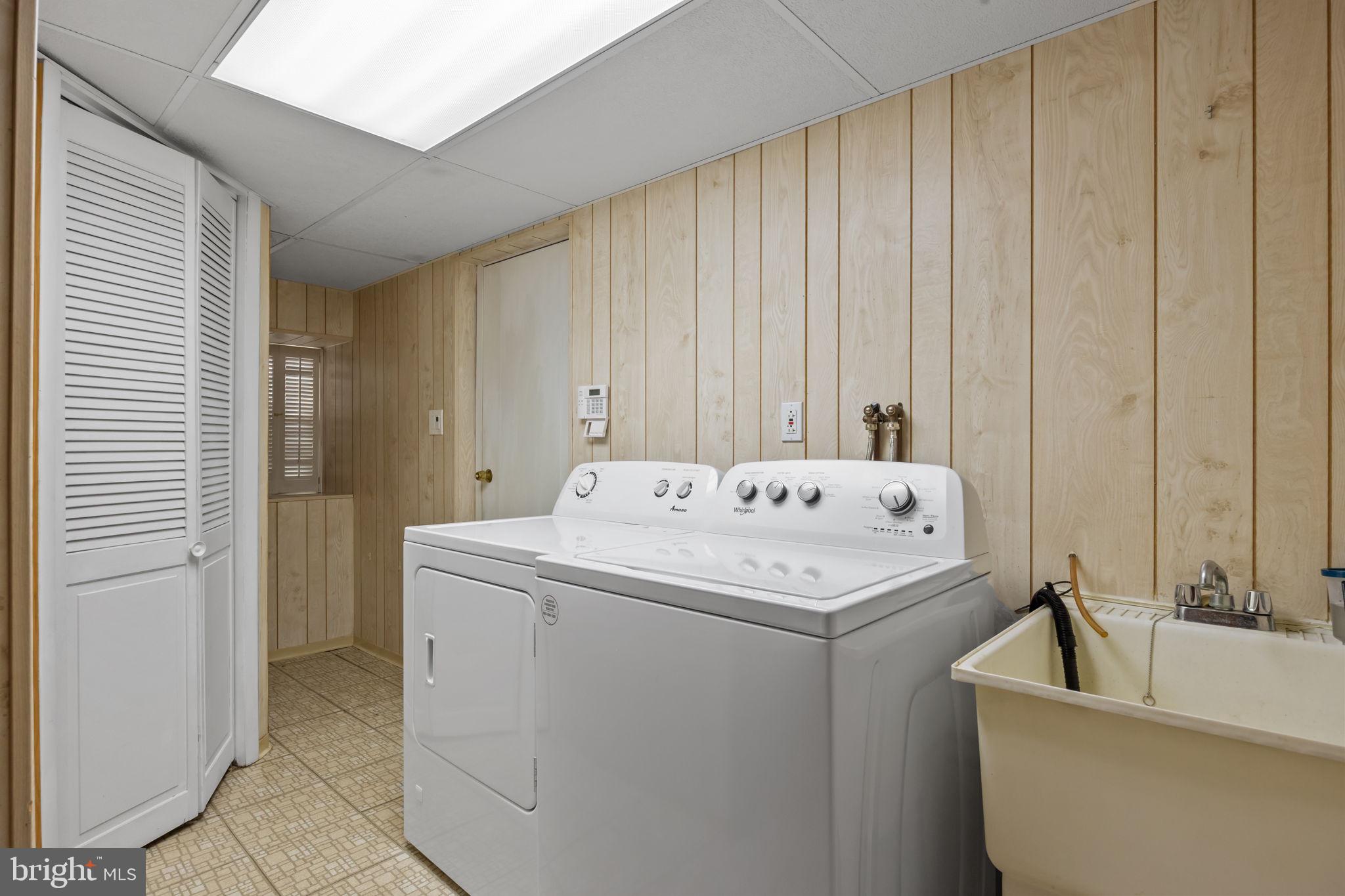 WALTON PARK - Residential