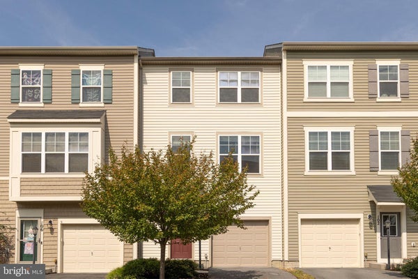 104 PINTANGLE CT, STEPHENSON, VA 22656 - Image 7d68d92ecd1d9f3c9018c4086310d628/197811367