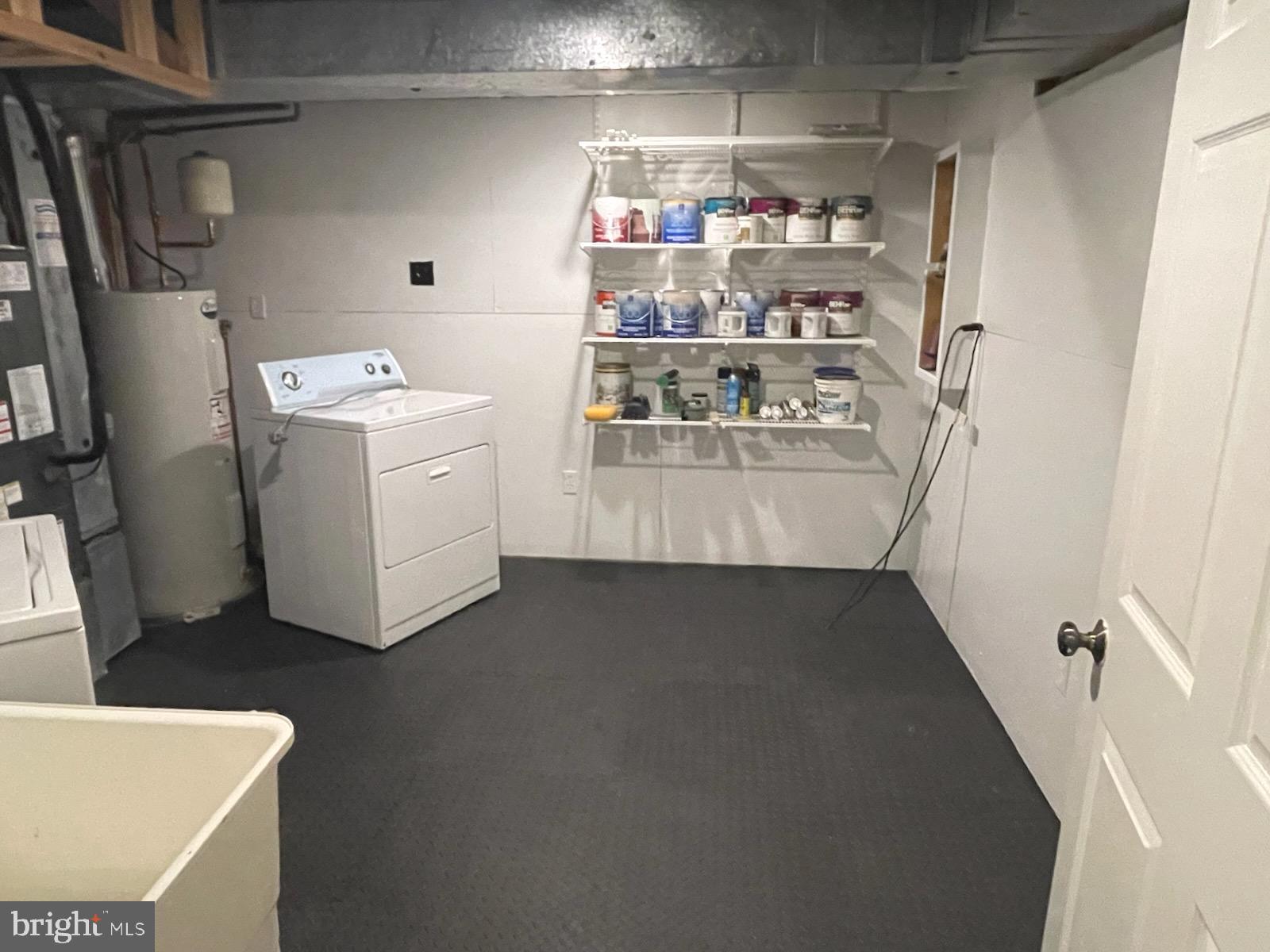 NEWINGTON STATION - Residential