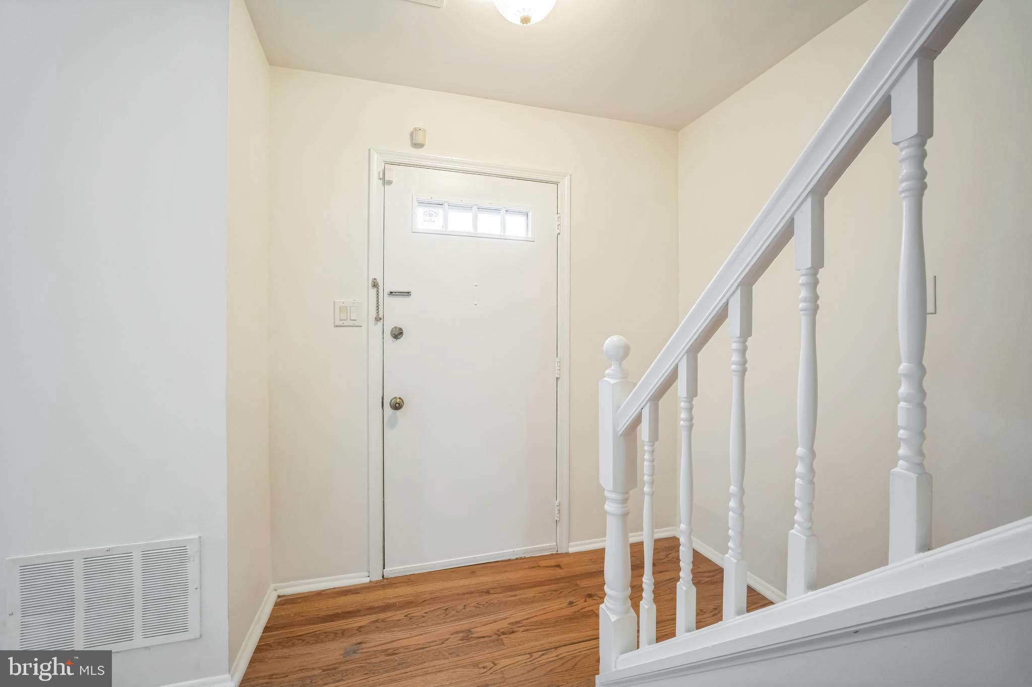 NEWINGTON STATION - Residential