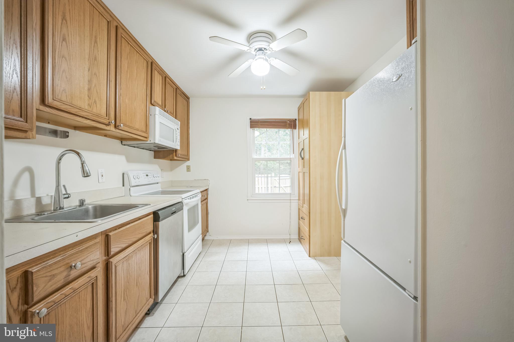 NEWINGTON STATION - Residential