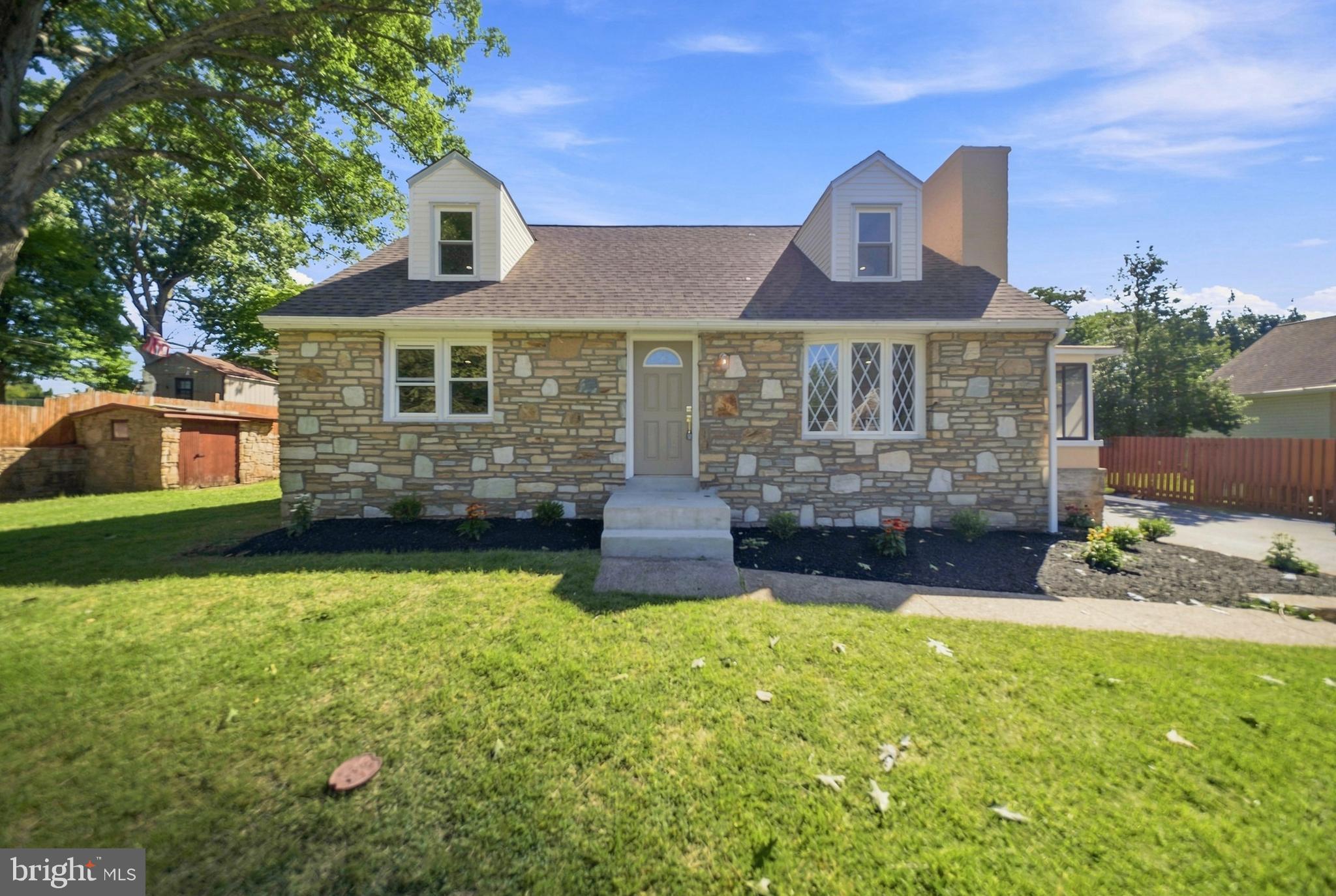 223 ROSEWOOD AVENUE