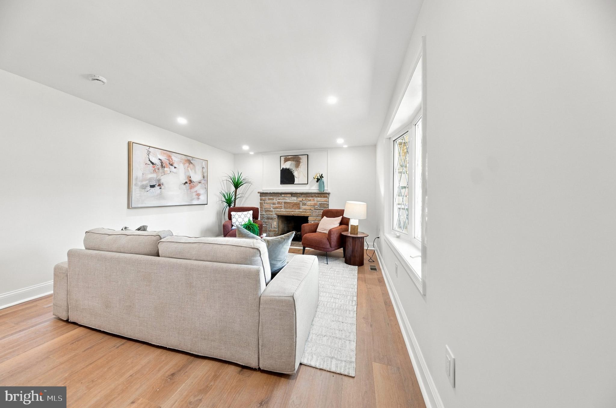 223 ROSEWOOD AVENUE