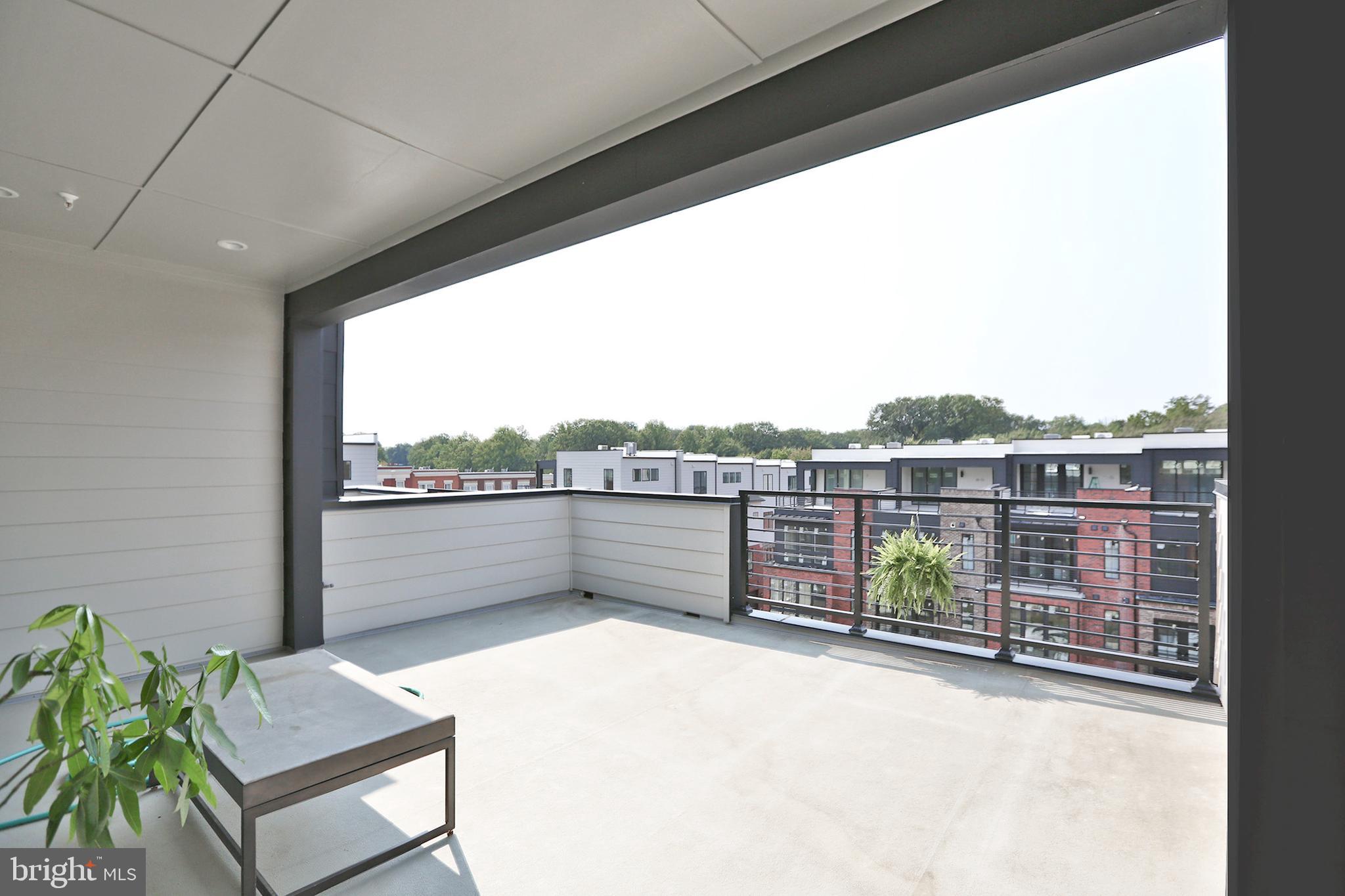 VALLEY PARK - Residential Lease