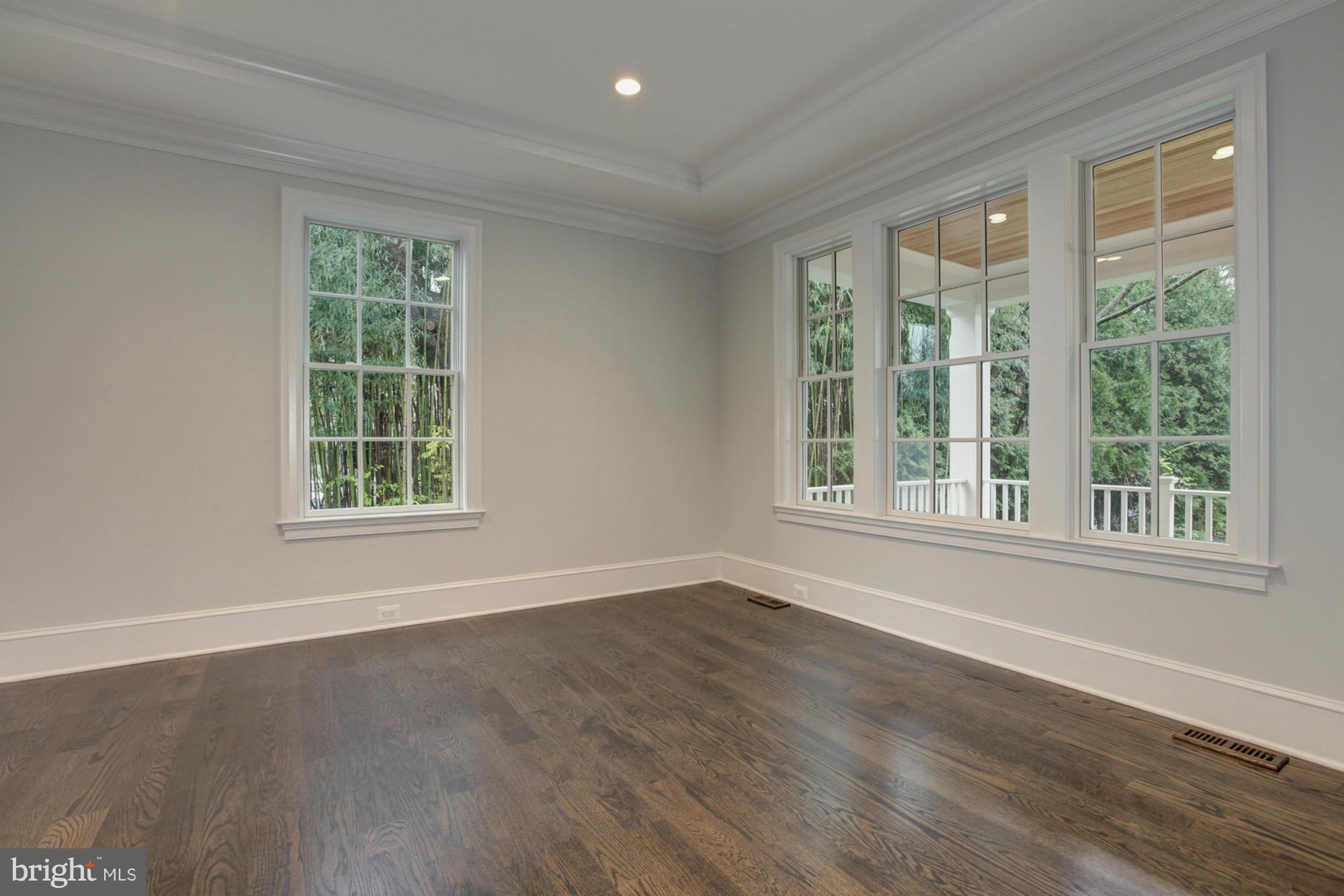 CHEVY CHASE - Residential