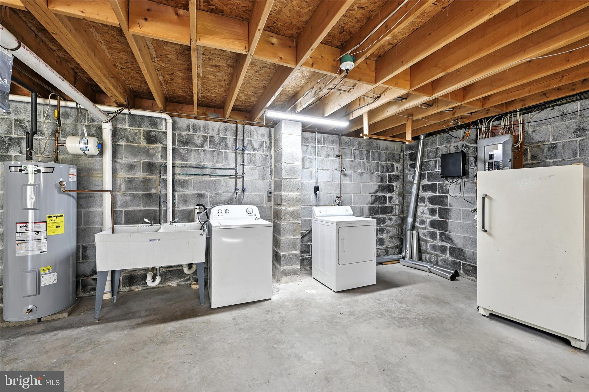 ROSSVILLE - Residential