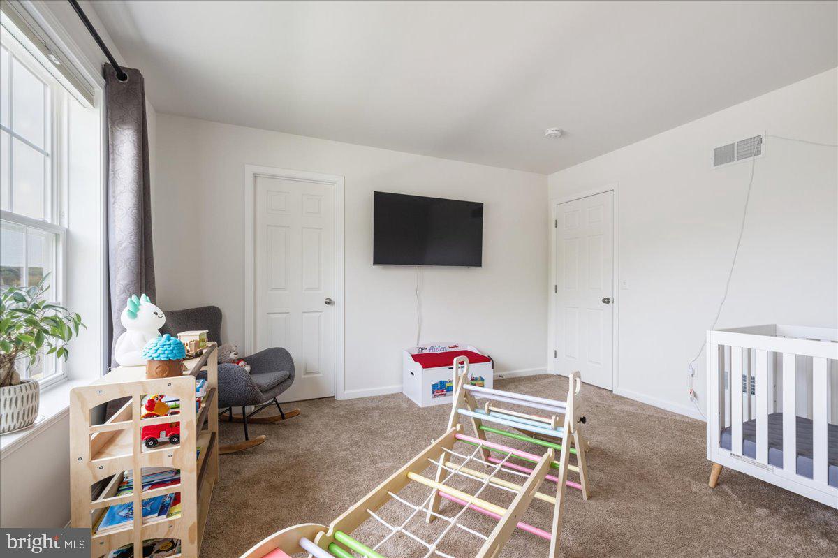 GLENWOOD CHASE - Residential