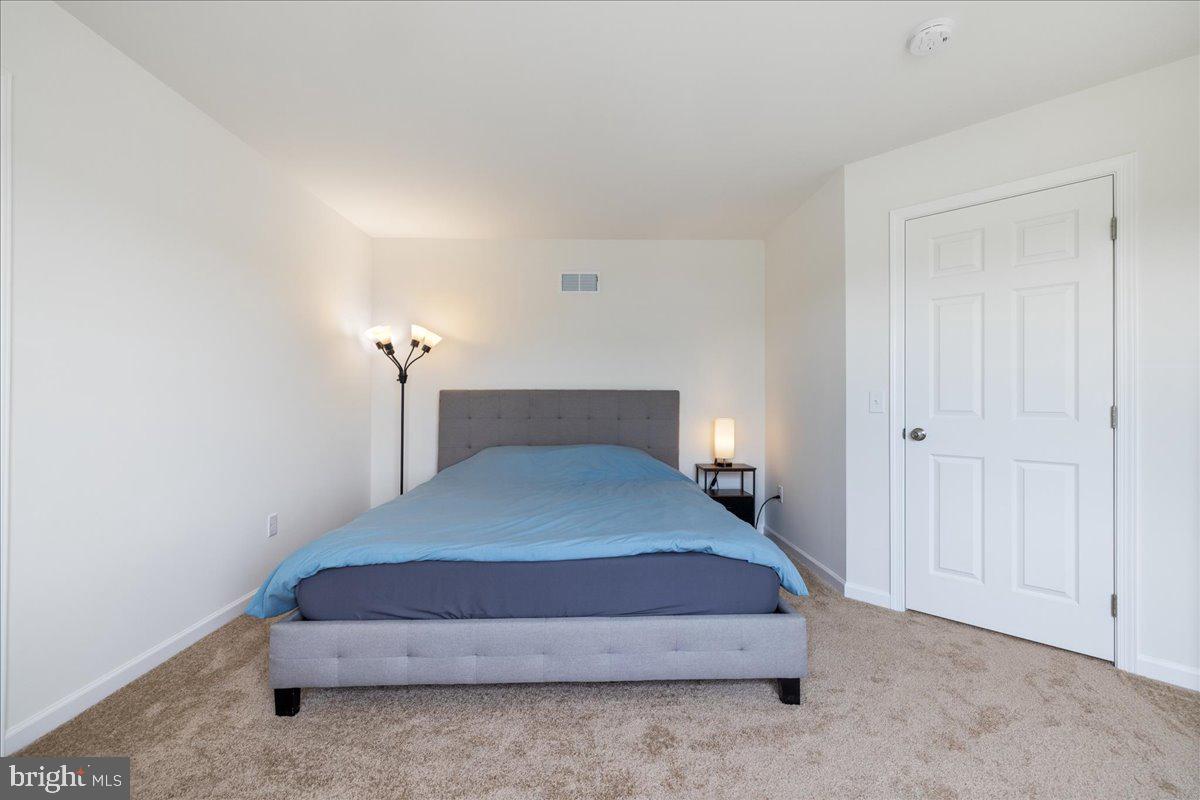 GLENWOOD CHASE - Residential