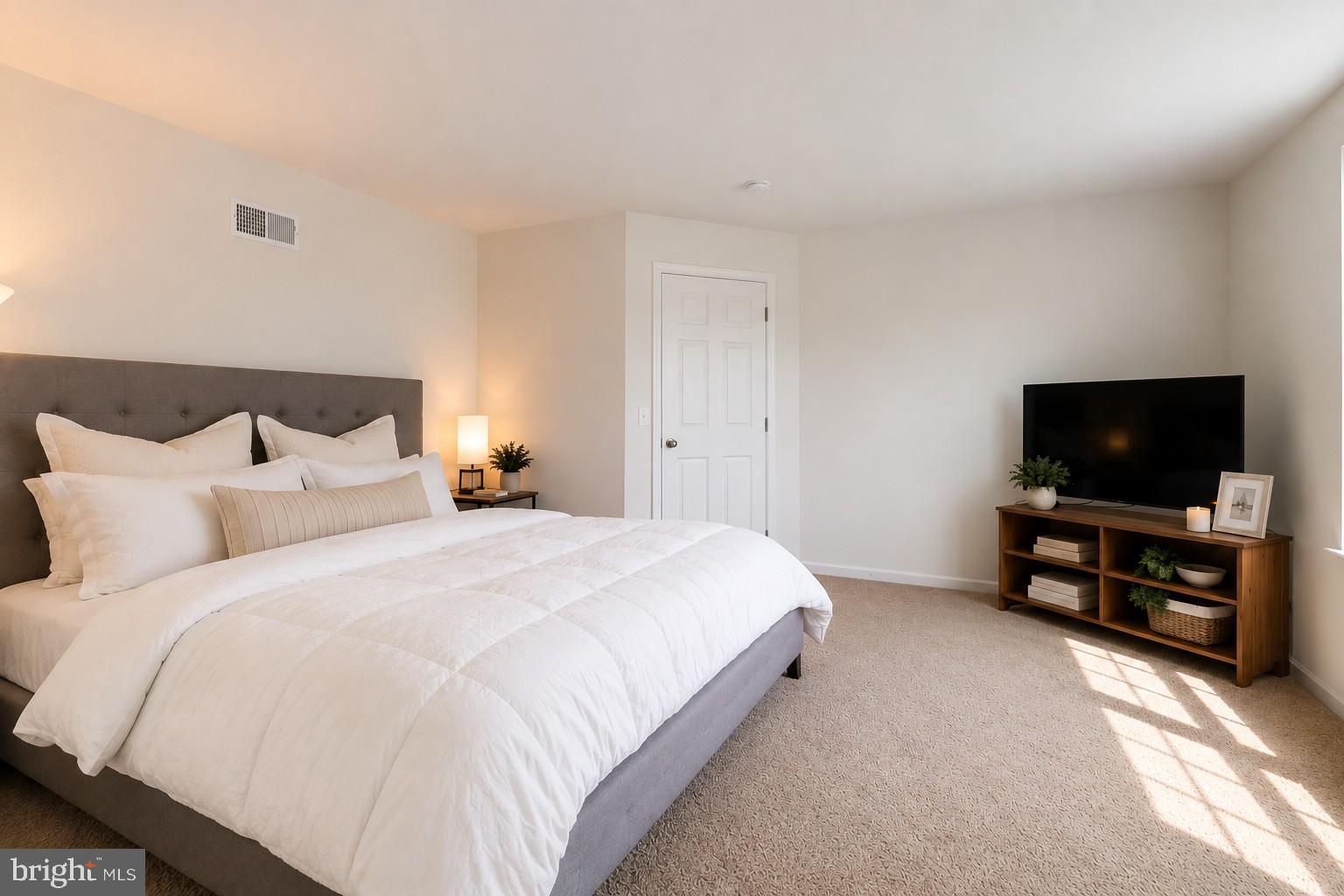 GLENWOOD CHASE - Residential