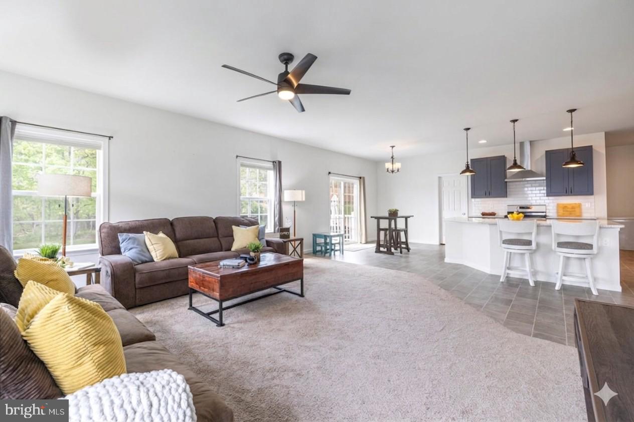 GLENWOOD CHASE - Residential