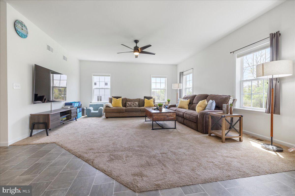 GLENWOOD CHASE - Residential