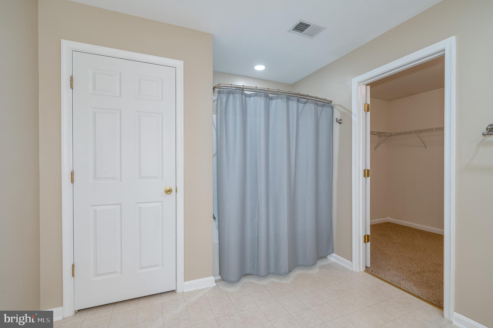 THE GALLERY - Residential