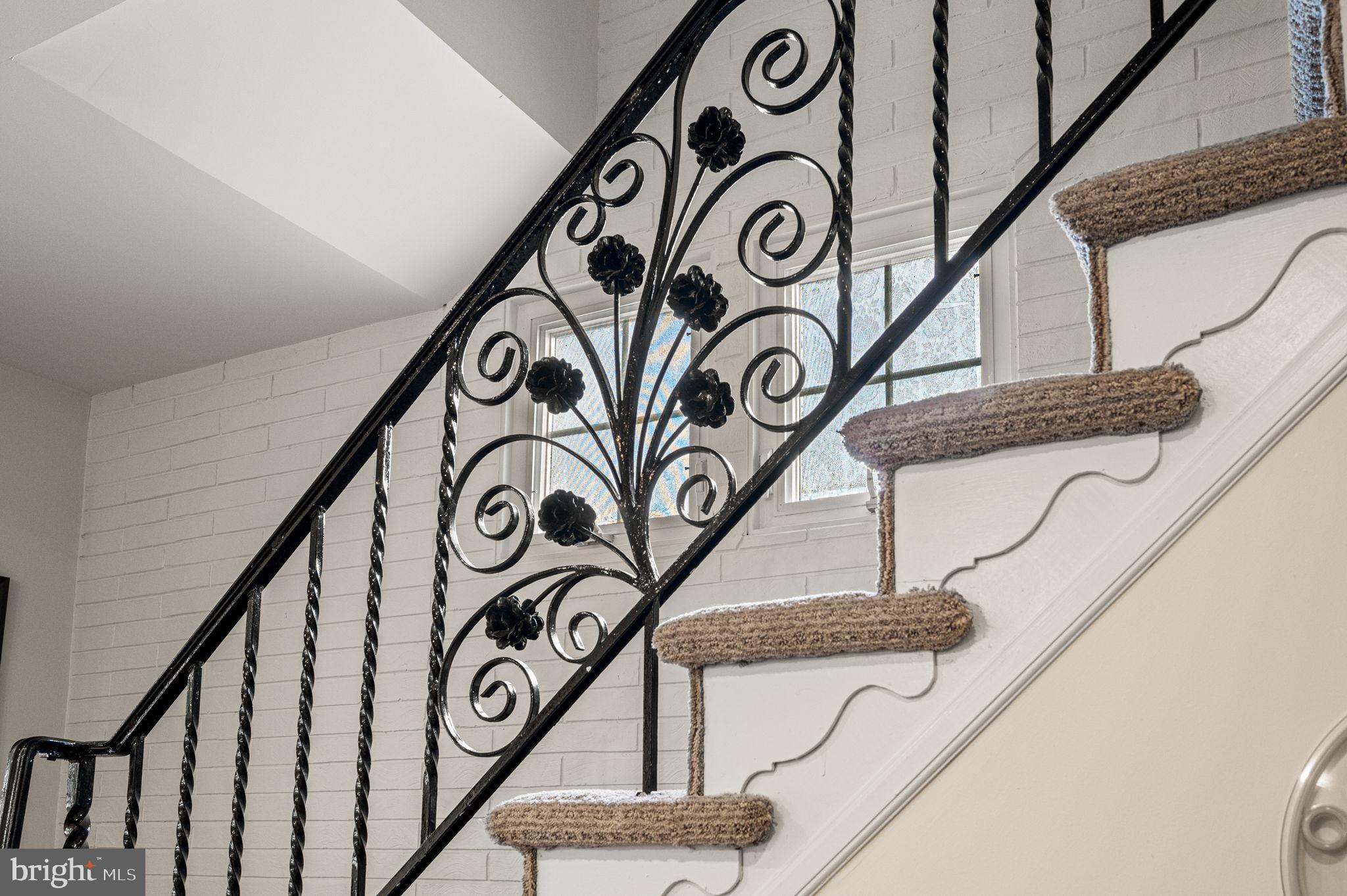 ELKINS PARK - Residential