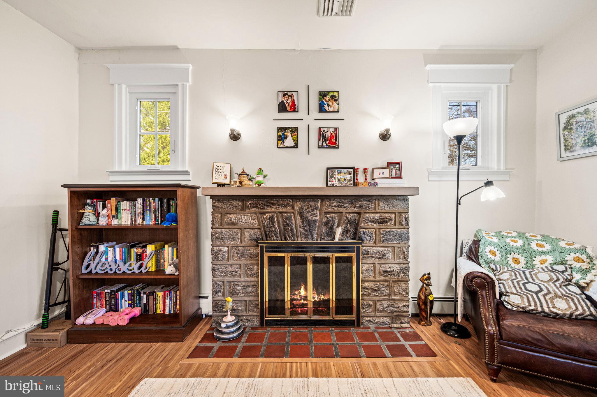 ELKINS PARK - Residential