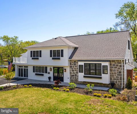 5 WINDING BROOK DRIVE CINNAMINSON NJ 08077