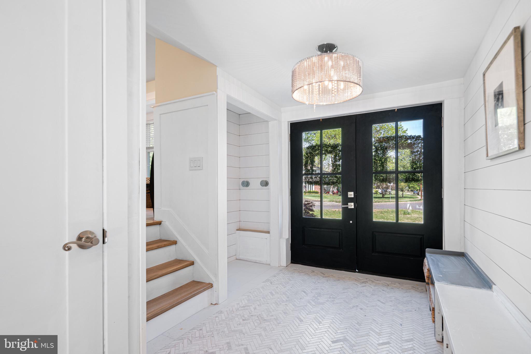 5 WINDING BROOK DRIVE