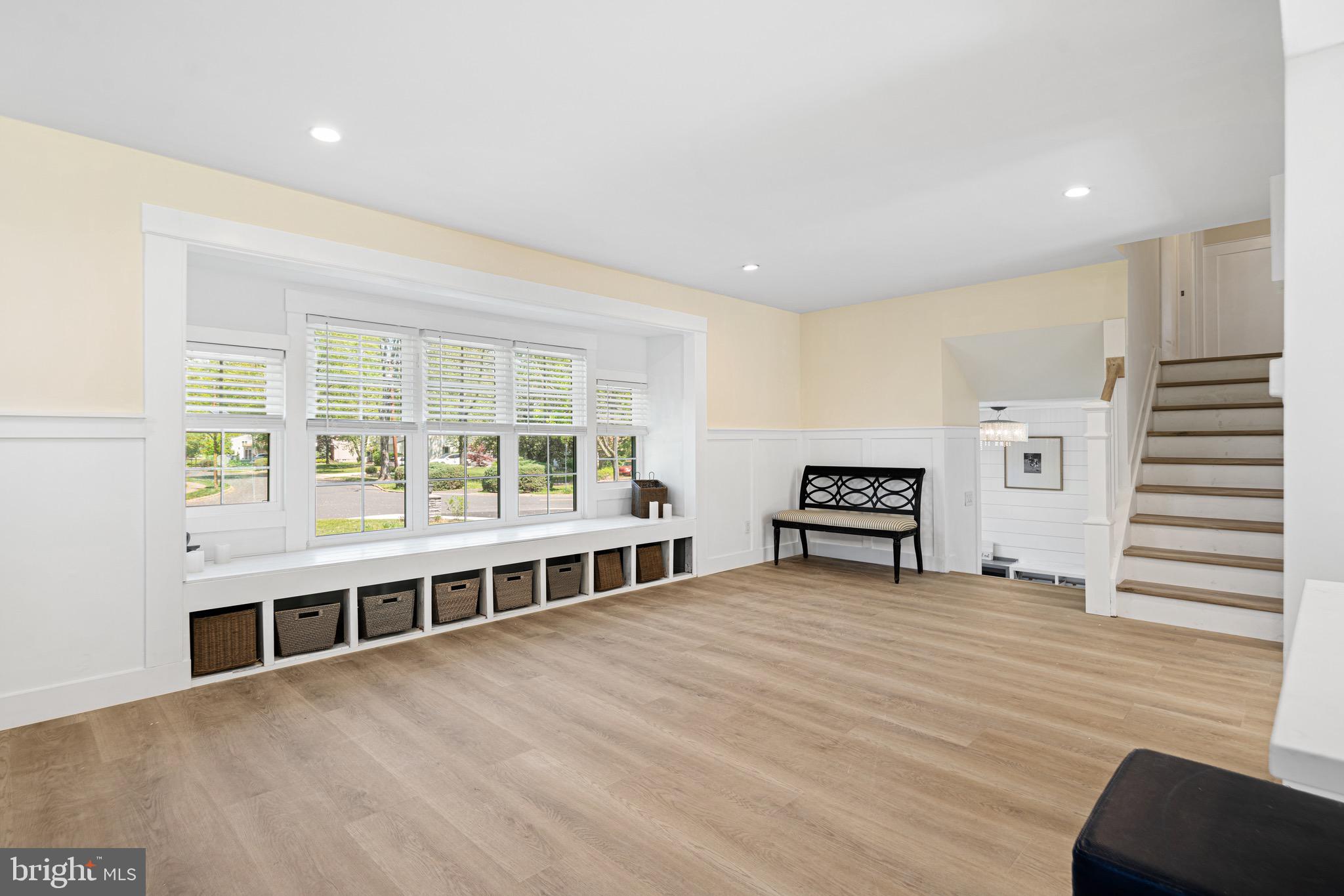 5 WINDING BROOK DRIVE