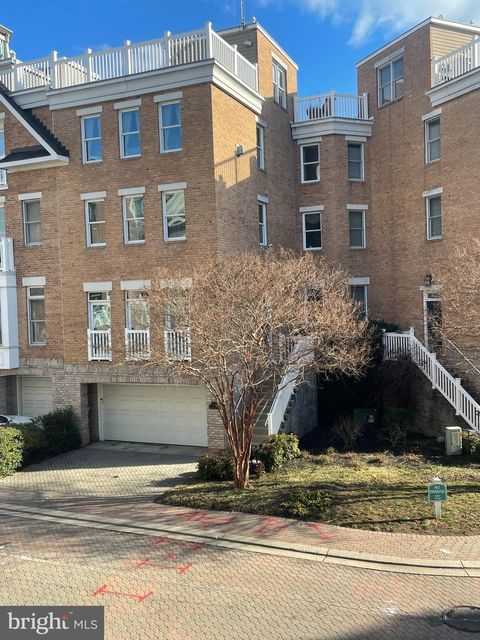 1225 HARBOR ISLAND WALK BALTIMORE MD 21230