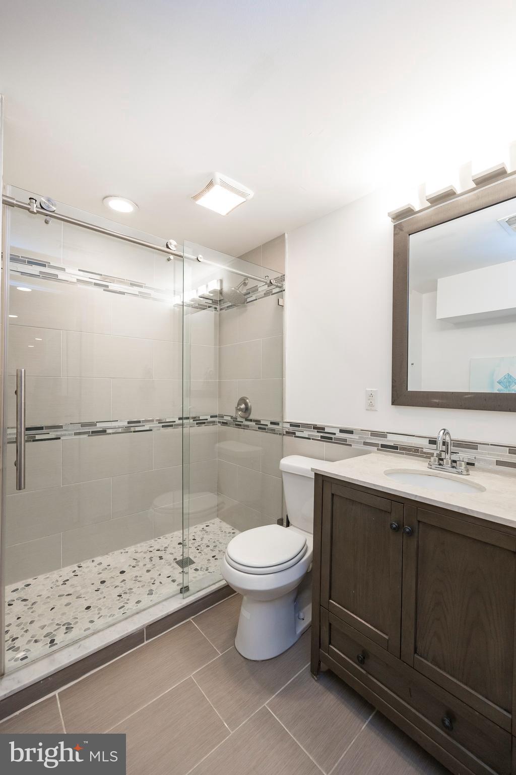 FAIRMOUNT - Residential