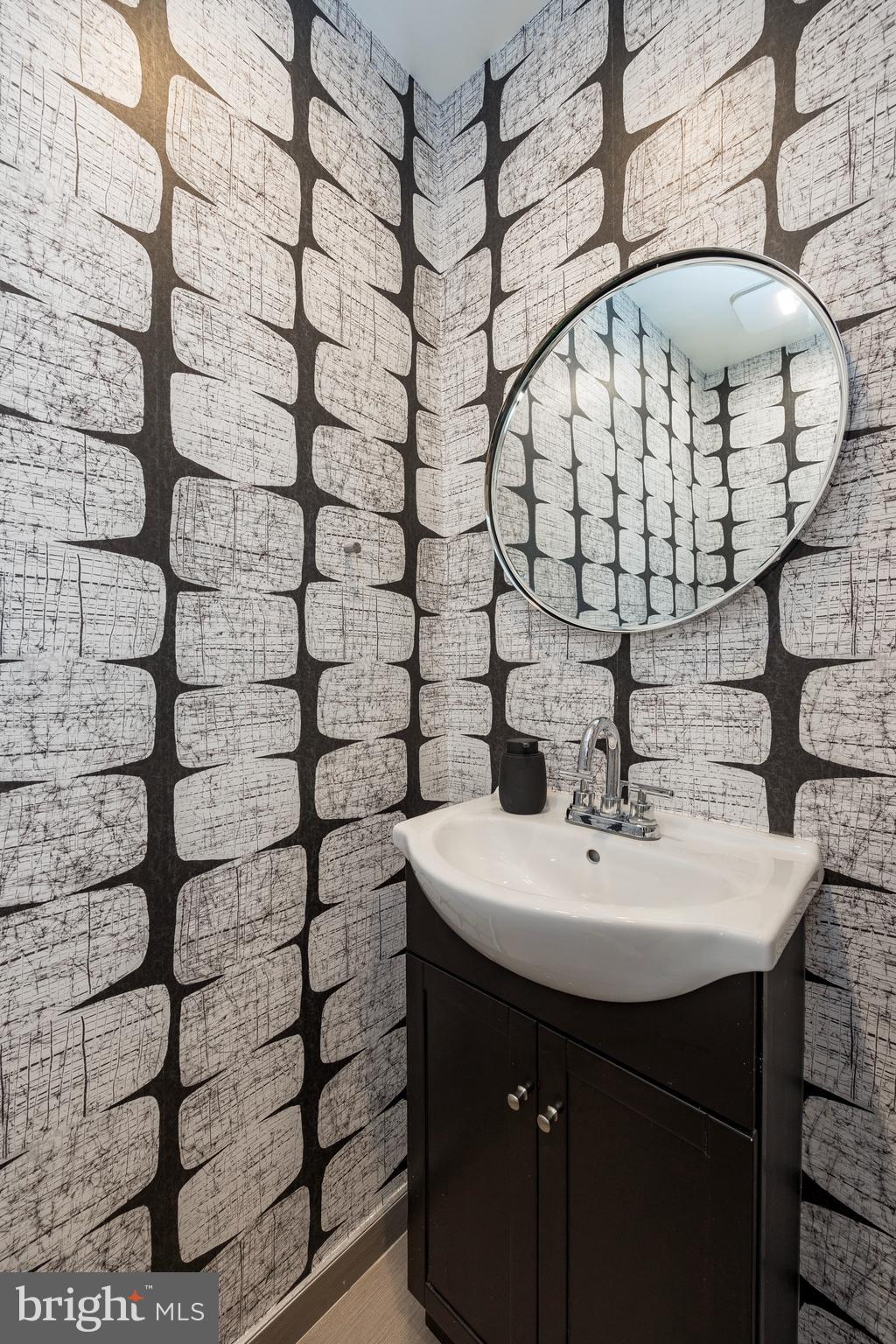 FAIRMOUNT - Residential