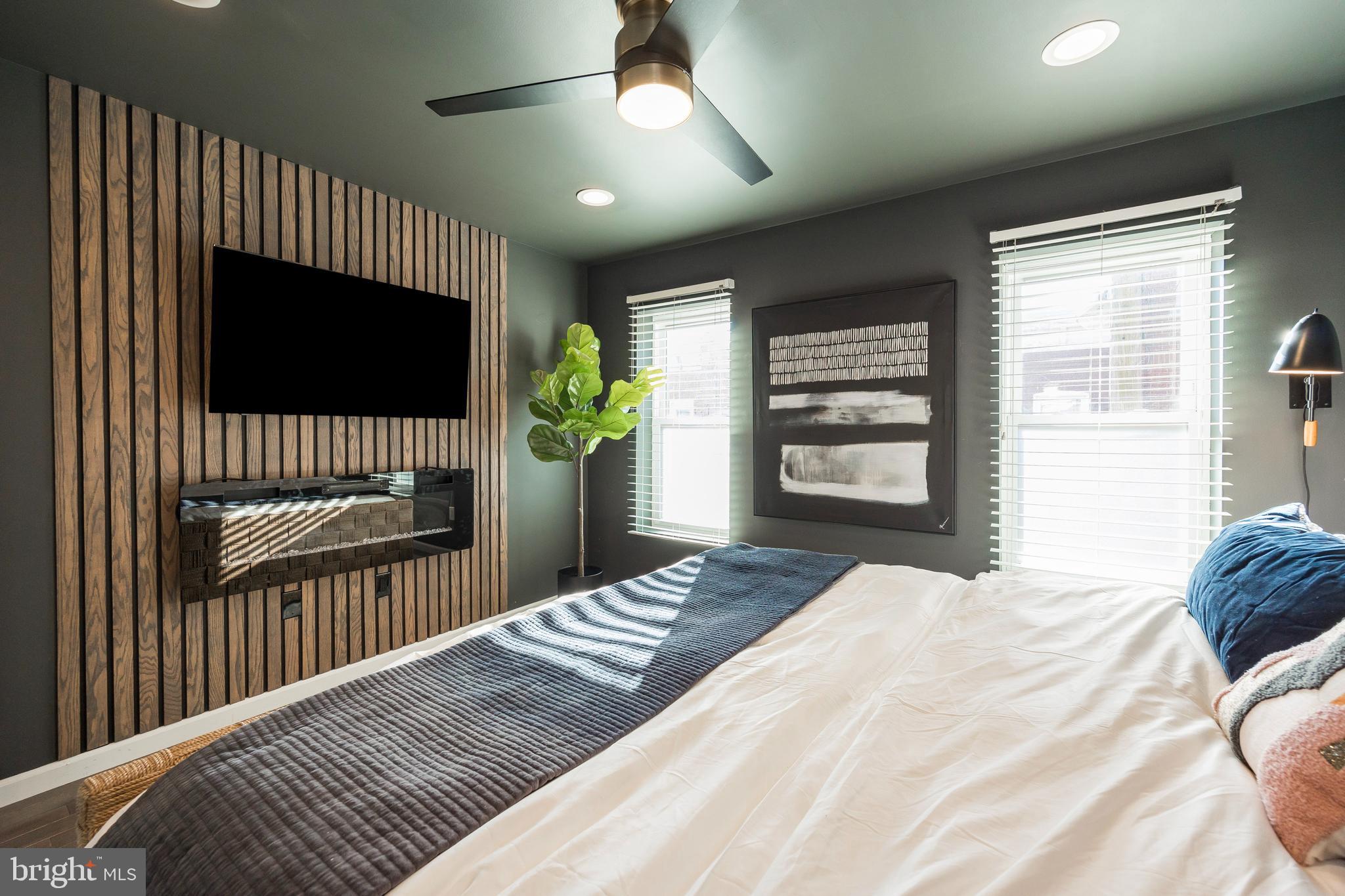 FAIRMOUNT - Residential