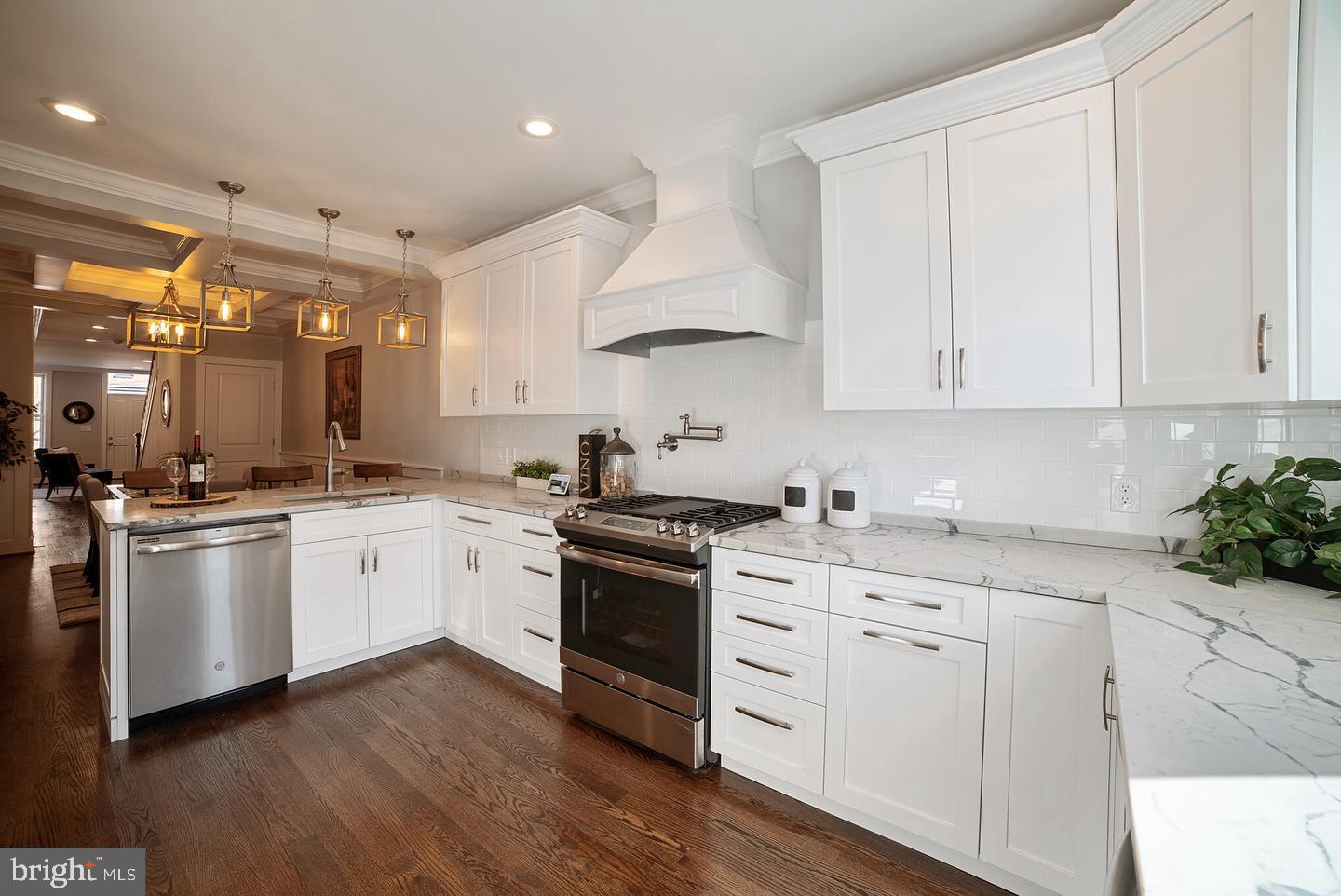 CANTON - Residential