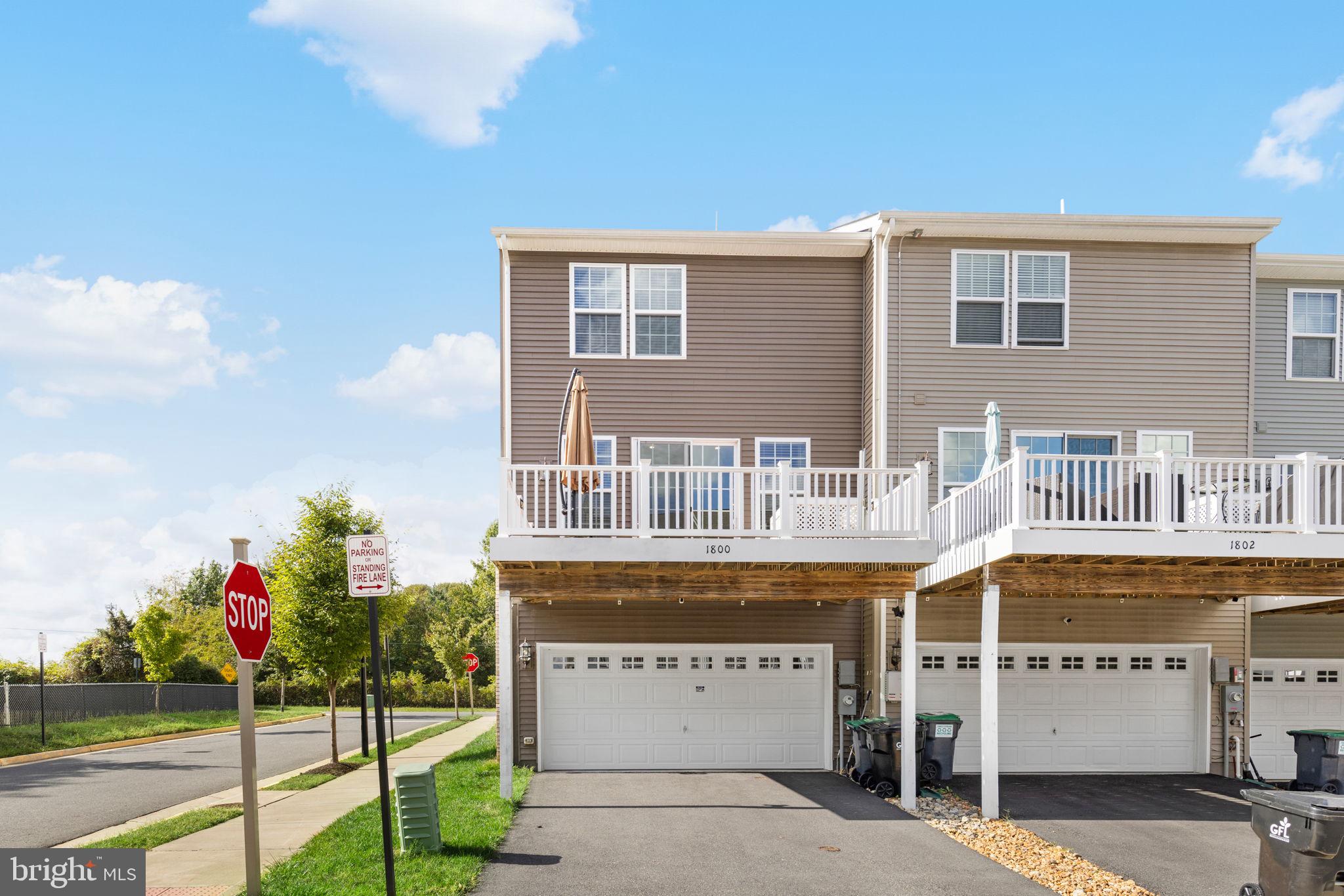 LANDING AT CENTRAL PARK - Residential