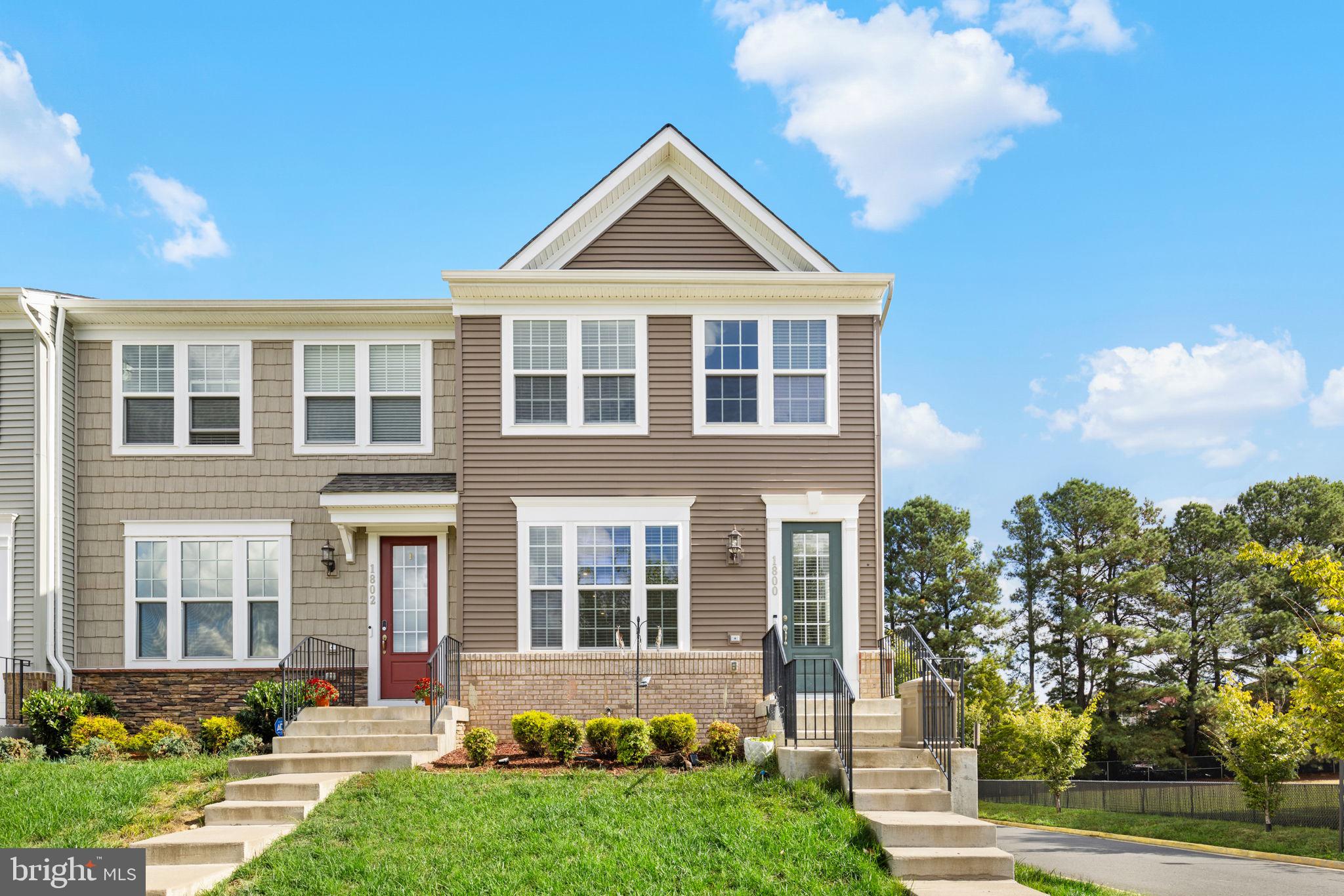 LANDING AT CENTRAL PARK - Residential