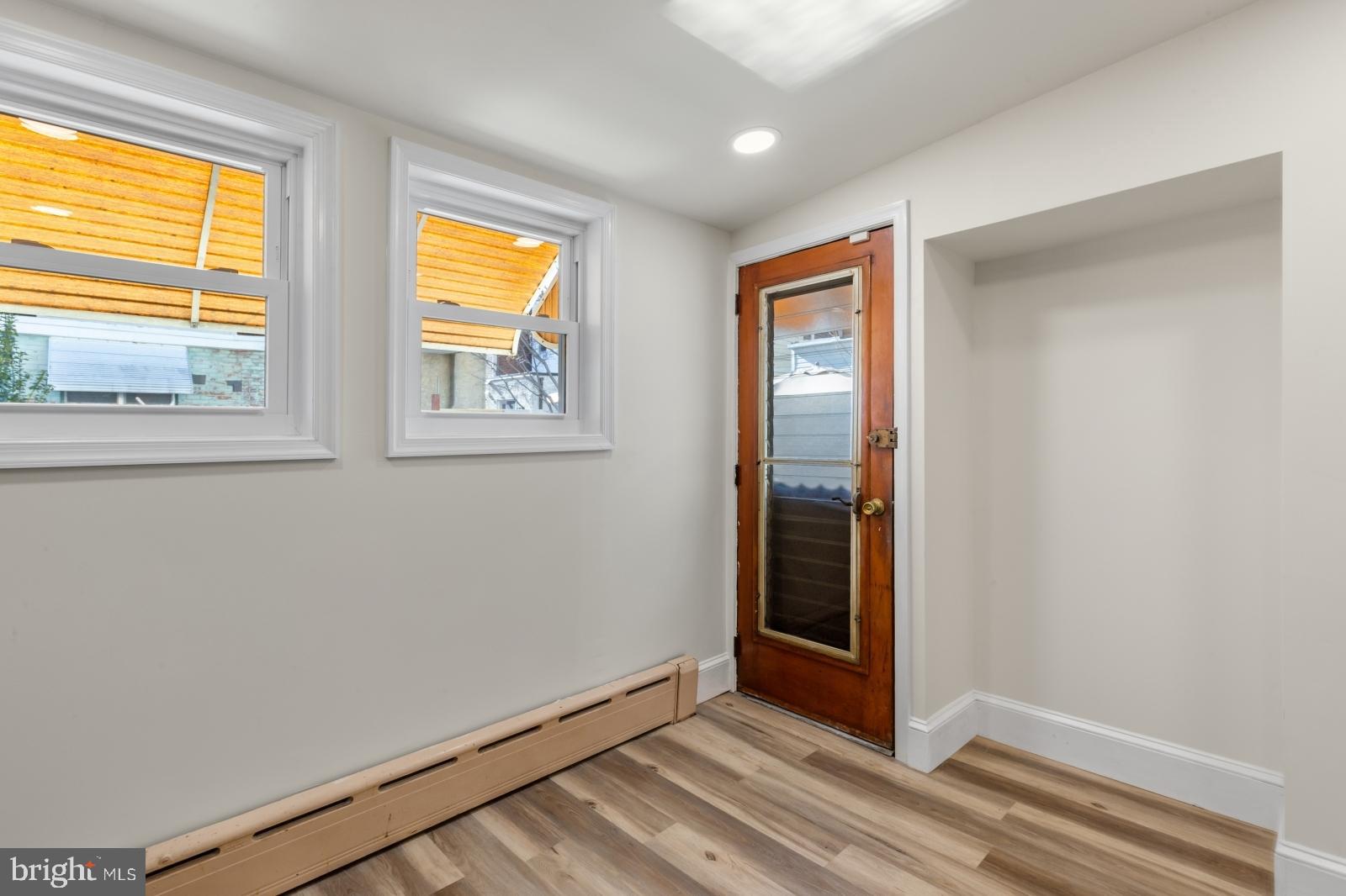 OLDE RICHMOND - Residential Lease