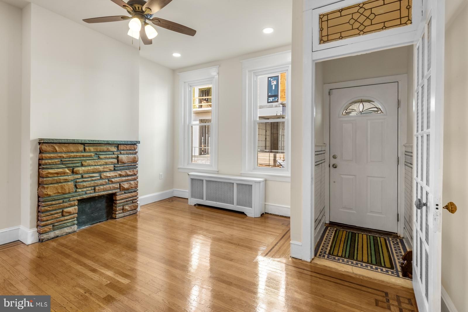 OLDE RICHMOND - Residential Lease