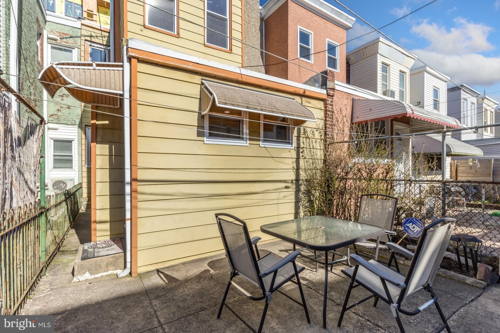 OLDE RICHMOND - Residential Lease