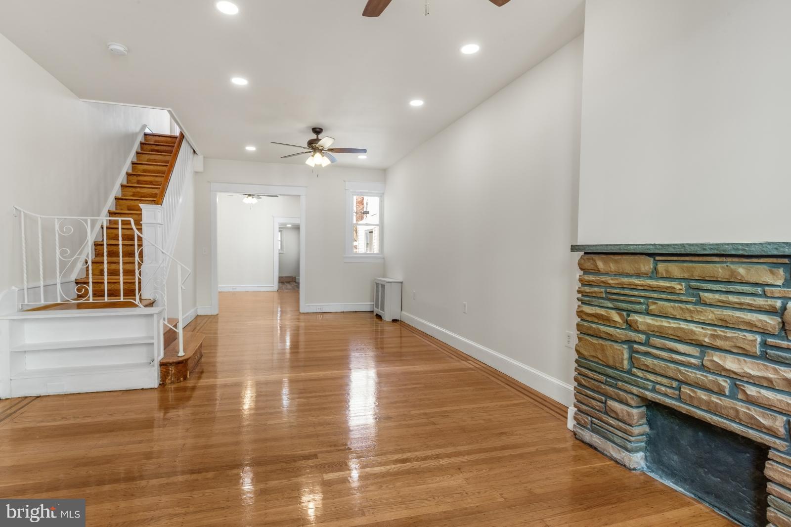 OLDE RICHMOND - Residential Lease