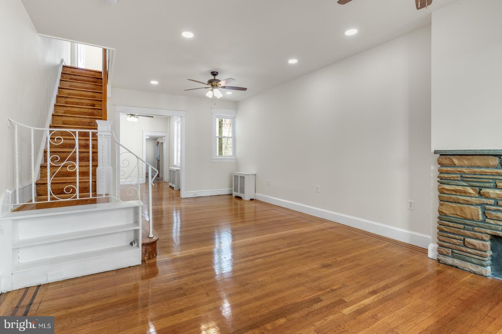 OLDE RICHMOND - Residential Lease